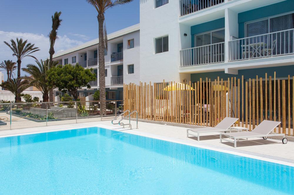 Apartamento Bristol Beach コラレホ エクステリア 写真